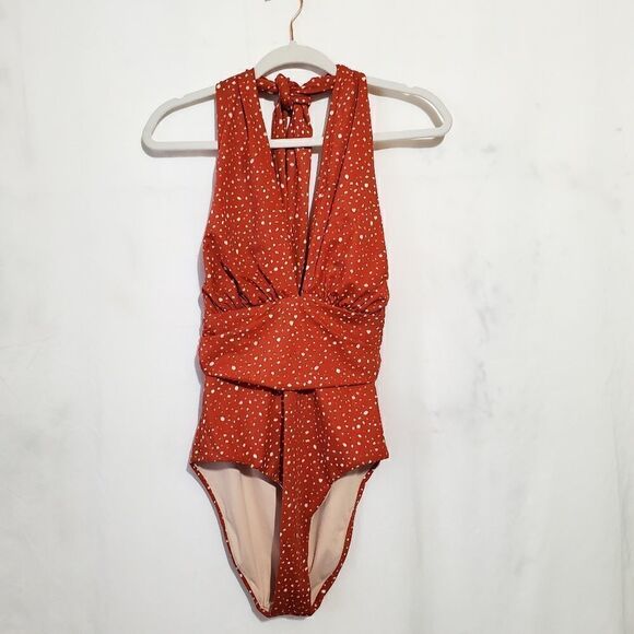 Chelsea28 Convertible One-Piece Swimsuit - Picture 2 of 8